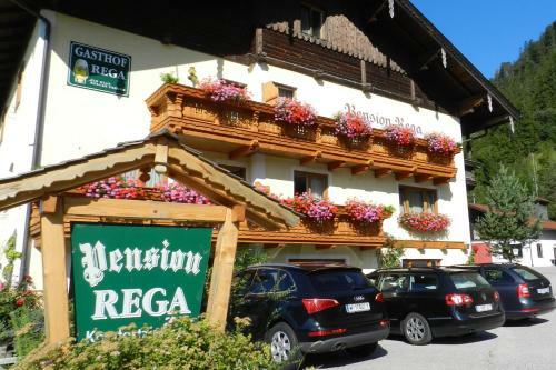 Hostal Gasthof Pension Rega