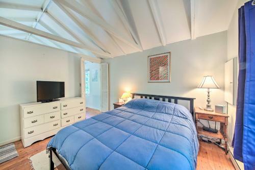 Cedars Cottage In Northport - Near Beaches!
