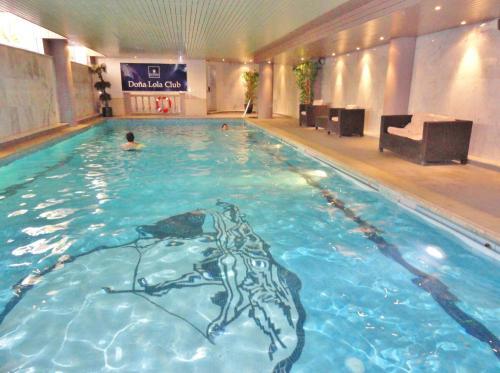 2 Bedroom Top Floor Apartament With Open Sea Views Cs197