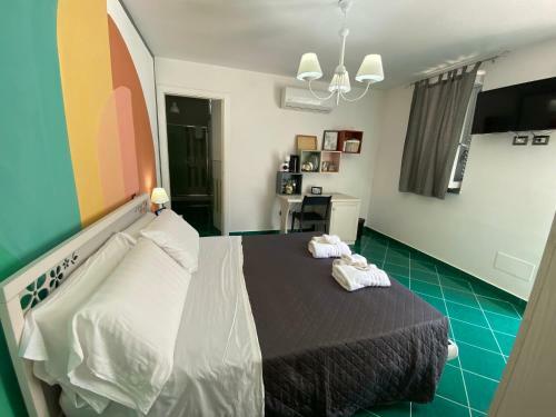 Hostal Postino Rooms