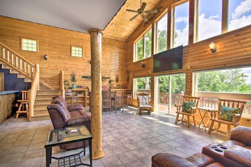 Spacious Frazee Home With Direct Lake Access!