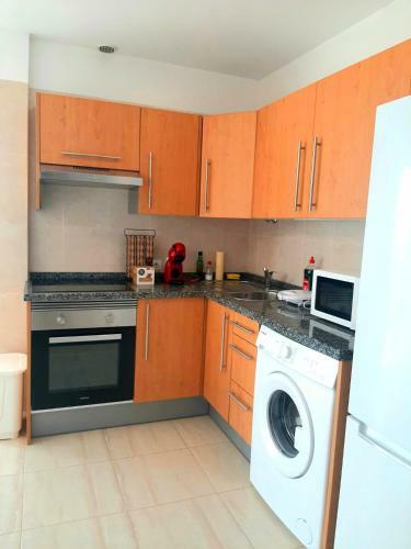 Apartamento Comfortable 2-bedrooms Rental Unit With Pool