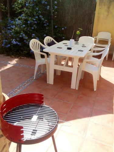 Habitaci�n Cerca De La Playa Con Piscina