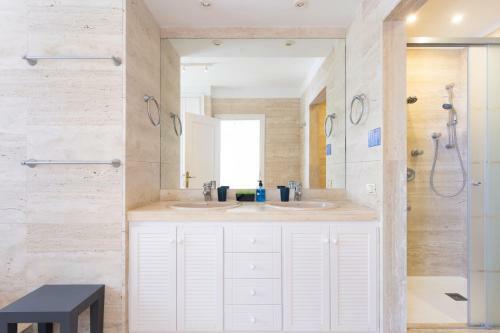 Home2book Stunning House San Andr�s, Private Pool