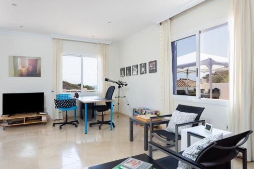 Home2book Stunning House San Andr�s, Private Pool