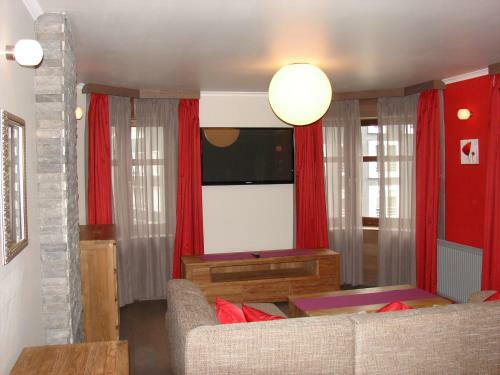 Suite & City Apartments
