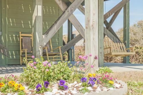 Southern Horizons By Oak Island Accommodations