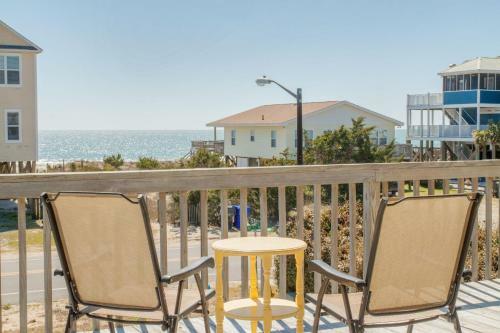 Southern Horizons By Oak Island Accommodations