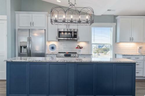 The Treasure Chest By Oak Island Accommodations