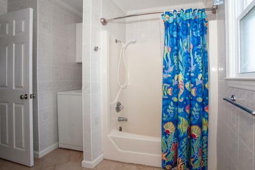 Summer Sands By Oak Island Accommodations