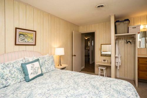 Shorebird By Oak Island Accommodations