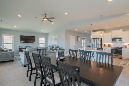 Sweet Sunshine By Oak Island Accommodations