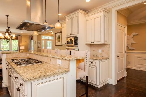 Sea Haven By Oak Island Accommodations