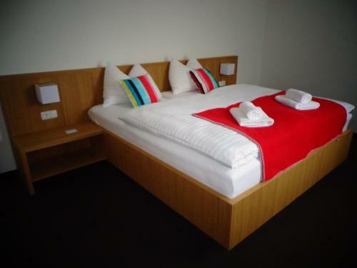 Hostal G�stehaus St. Anna