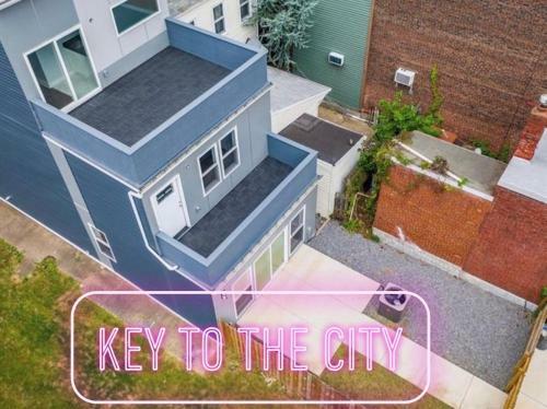 Key To The City - Luxe Villa