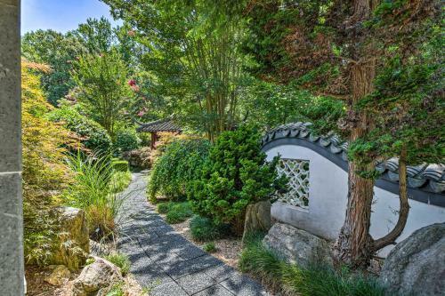 Apartamento Unique Spartanburg Studio With Zen Tea Garden!