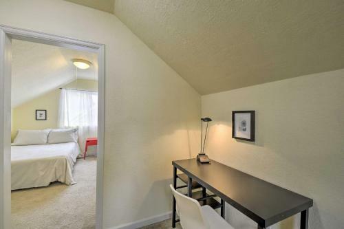 Cozy Tacoma Home Close To Beaches And Boating!