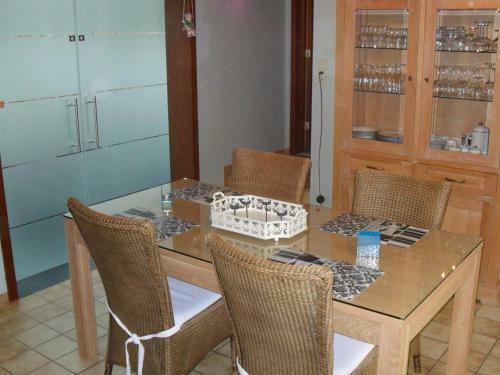 Holiday Home T Bloemenhof Hollebeke