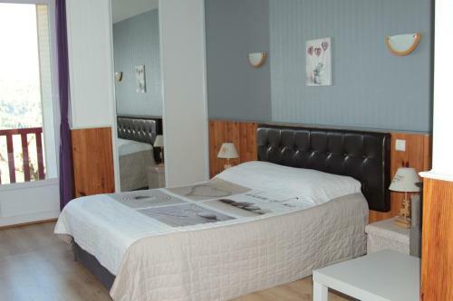 Posada Auberge Du Col De Neronne