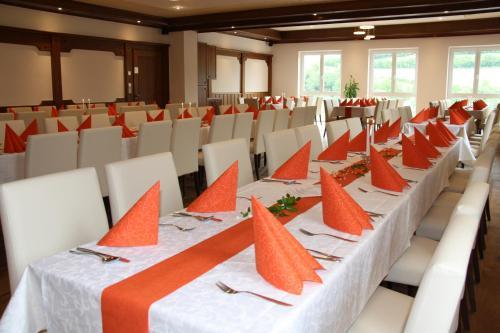 Hostal Gasthof Zur Kirche