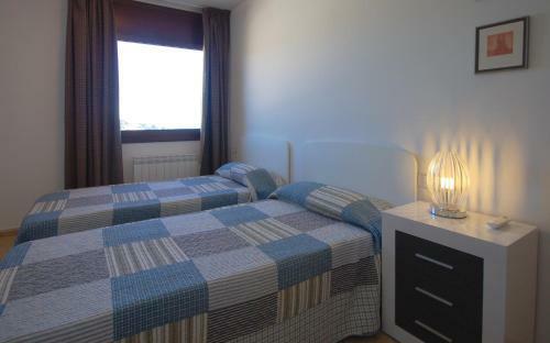 Lets Holidays Sea Views Apartment In Sa Gabarra