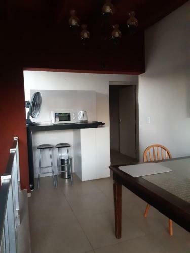 Apartamento Depto En Barrio Carolinos