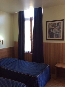 Aristote Hotel