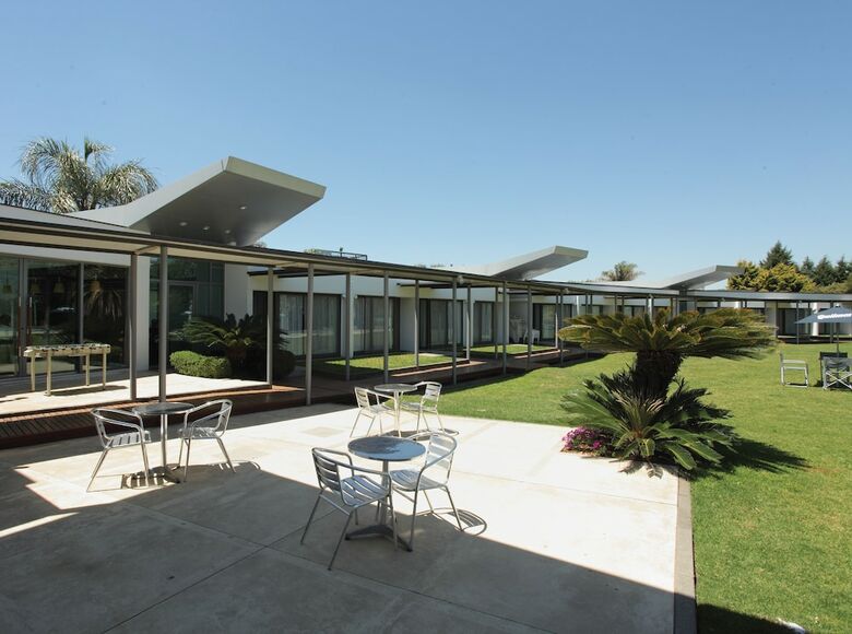 Hotel Dazzler Camberland