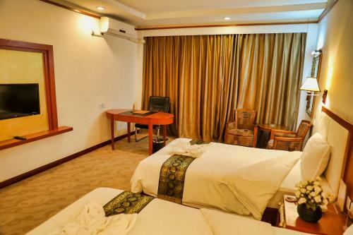 Hotel Dansavanh Namngum Resort
