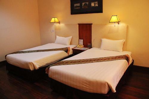 Hotel Dansavanh Namngum Resort