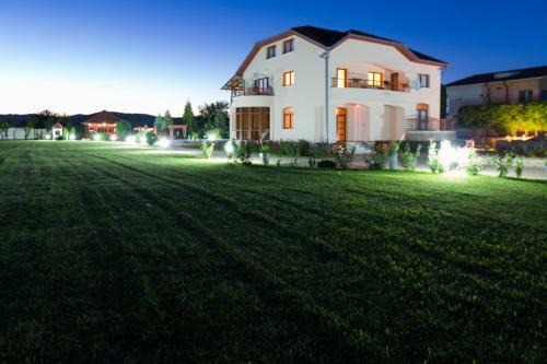 Hostal Pensiunea Ovy & Dya