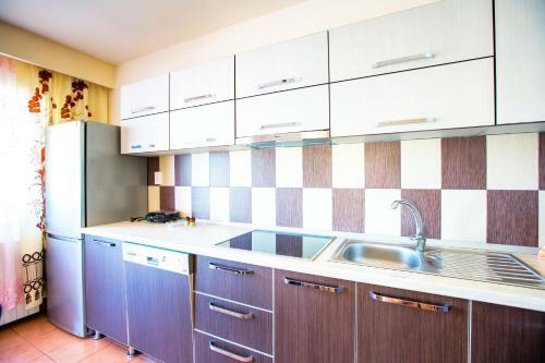 Hostal Pensiunea Ovy & Dya