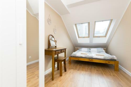 Yellow Apartment Old Town Air Condition P4you Pl