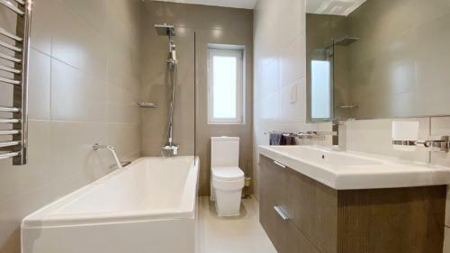 Apartamento Let Me Host Malta Sliema Sea Front