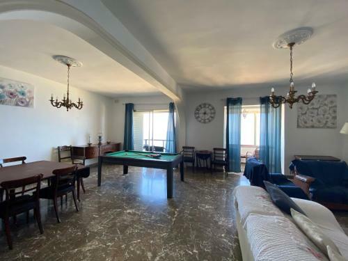 Amazing Sea View Sea Front 3 Bedroom Apartment