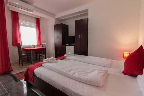 Hotel Fantastik Rent