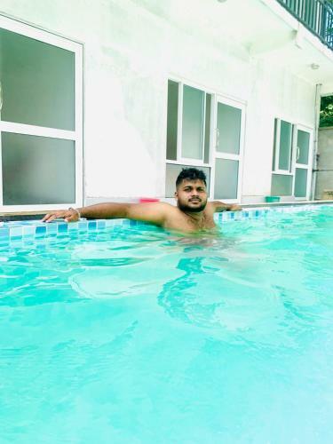Hostal Thisara Pool Resort Kataragama & Yala-kabiliththa Safari