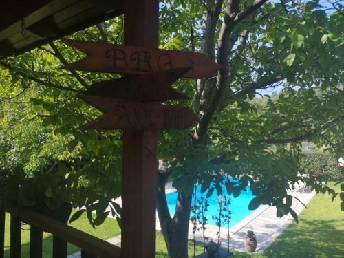 Wooden House With Private Pool