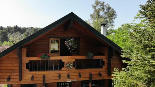Wooden House With Private Pool