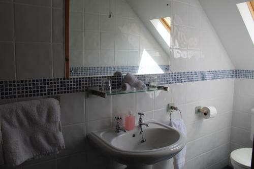 Hostal 10 Riversdale House Room Only Accommodation