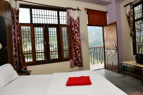 Hotel Himalyan Paradise