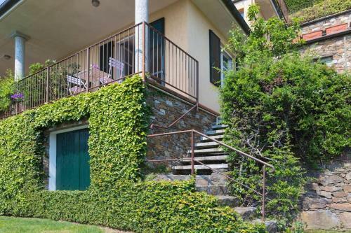 Apartamento A Balcony On Lake Maggiore