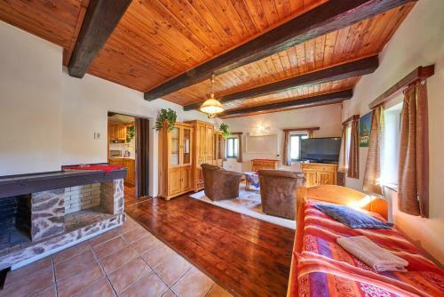 Hostal Penzion Pod Lesem