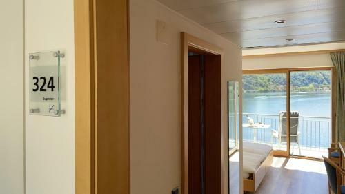 Tresa Bay Hotel