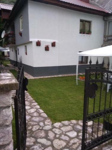 Hostal Vila Magda