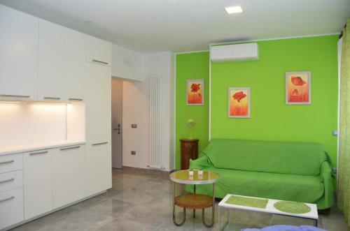 Apartments Arco In Centro Cipat 022006at834983 E 6