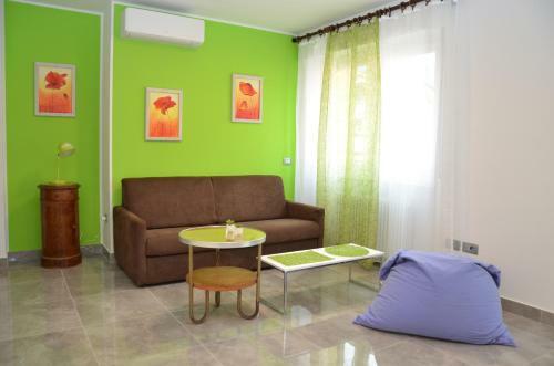 Apartments Arco In Centro Cipat 022006at834983 E 6