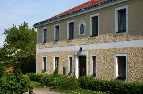 Agroturismo Reiterbauernhof Sch�nlehenhof