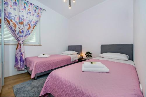 Apartment Ella