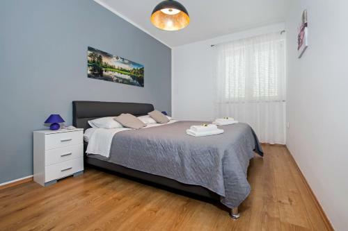 Apartment Ella